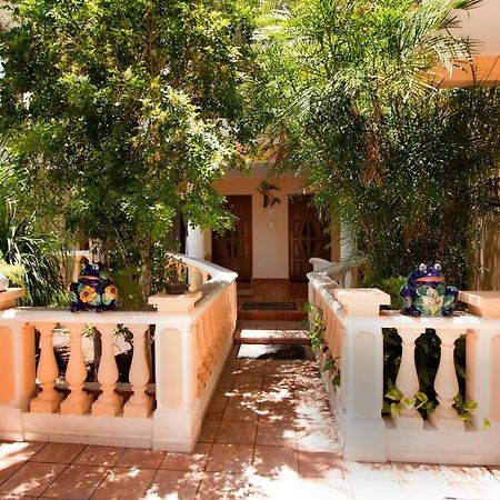 Hotel Francis Arlene Adults Only إيسلا موخيريس المظهر الخارجي الصورة