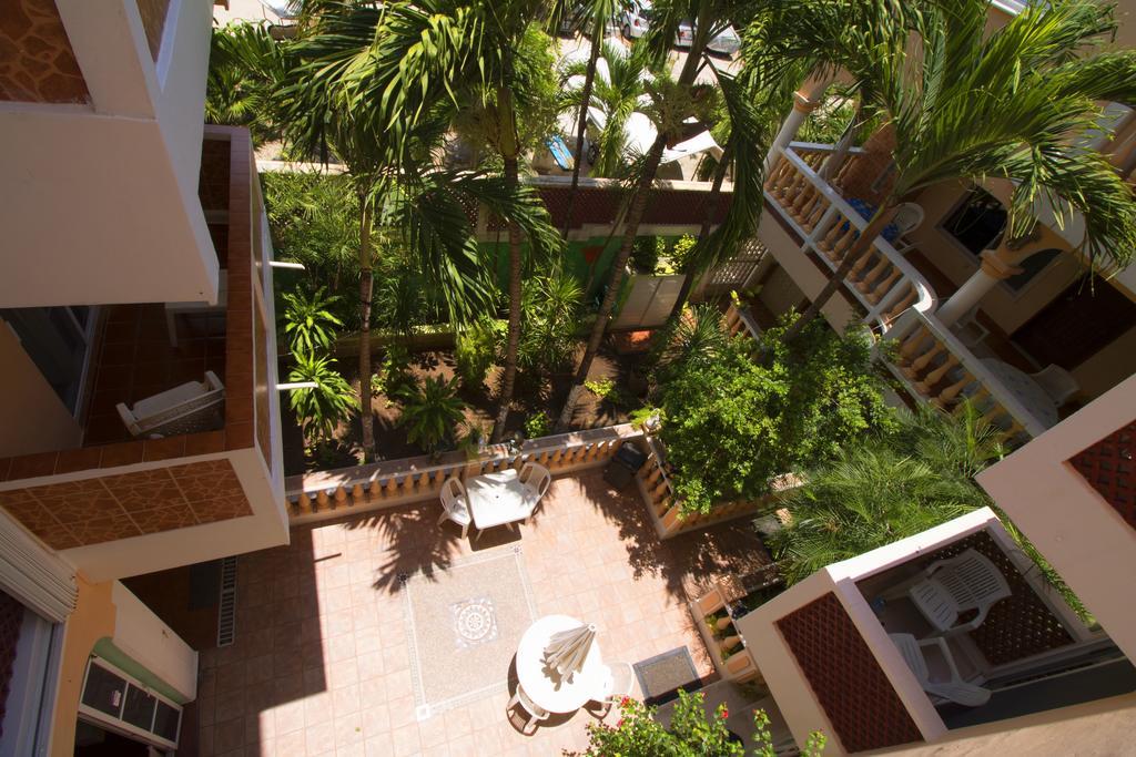 Hotel Francis Arlene Adults Only إيسلا موخيريس المظهر الخارجي الصورة